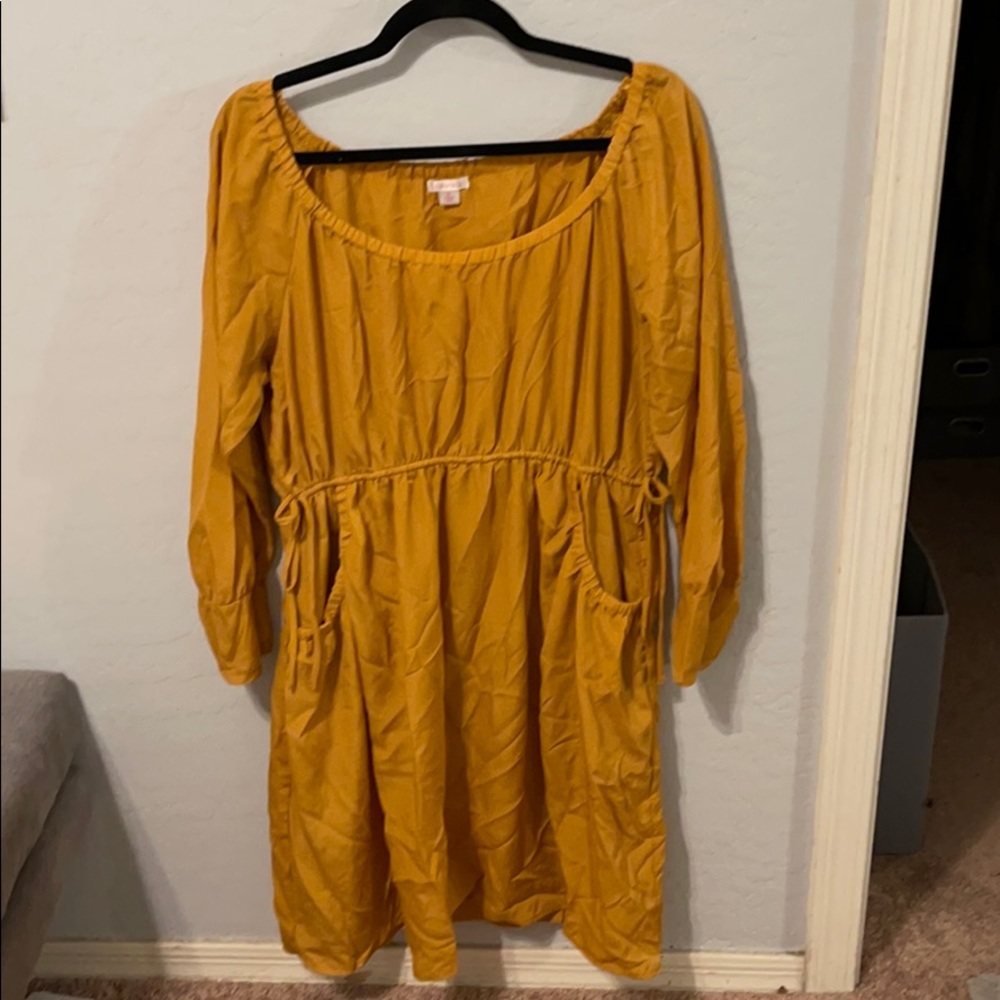 Yellow dress
